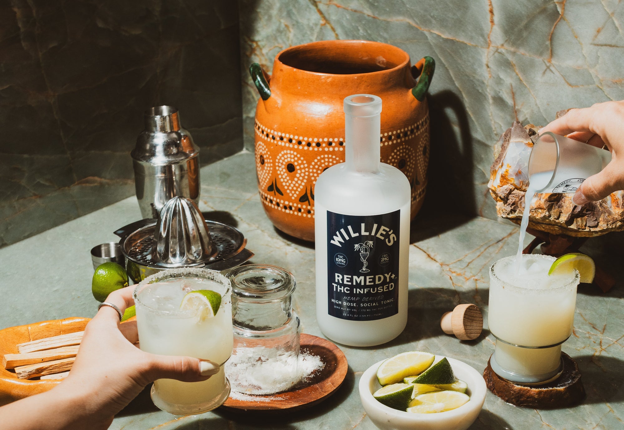 Best Alcohol Alternatives in 2026: Drinks That Actually Deliver